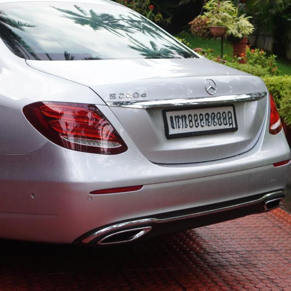 e220d 2